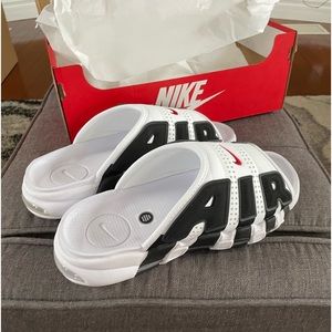 Nike Uptempo slides - 8M 9.5W